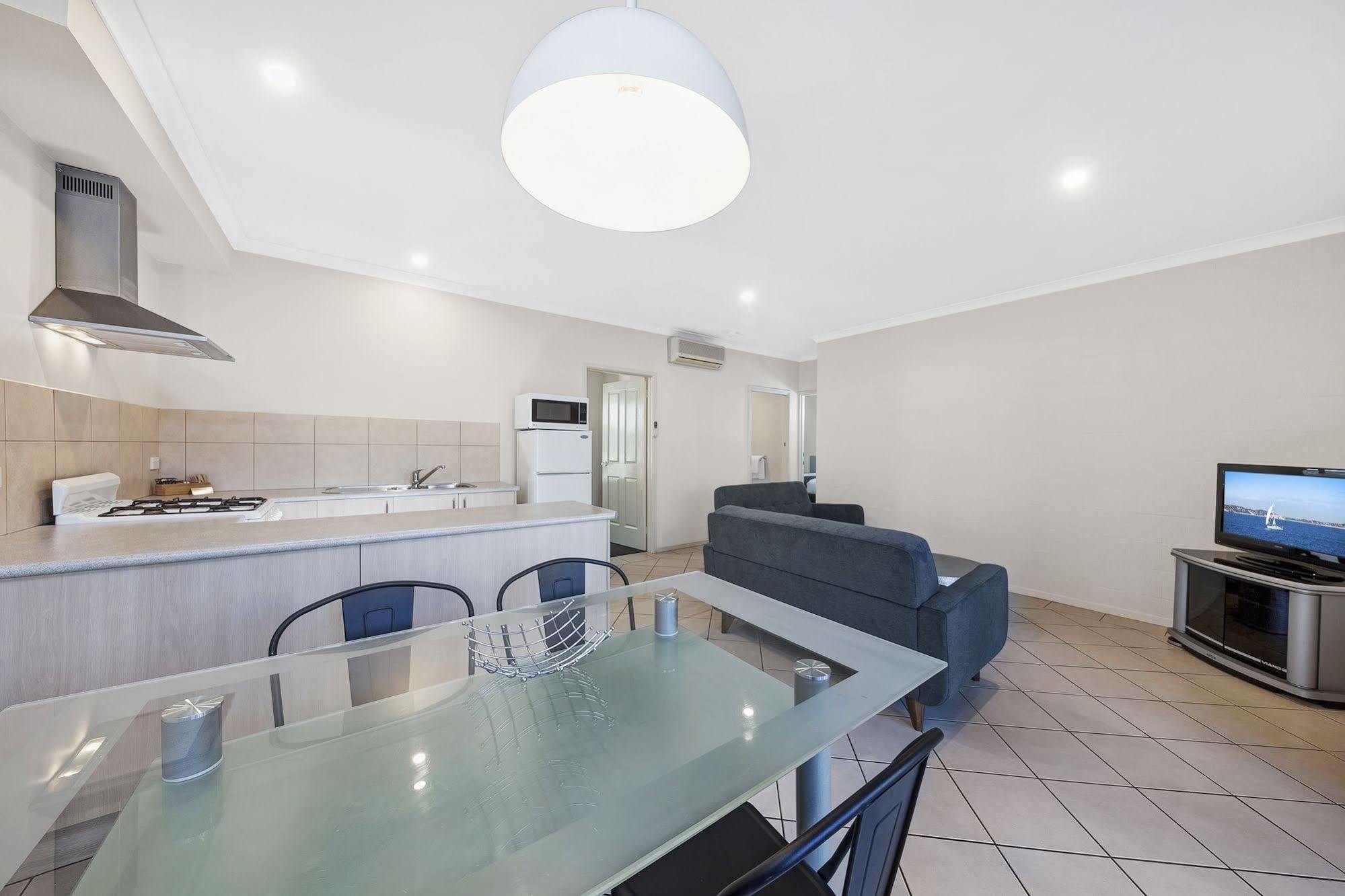 Moonlight Bay Apartments Рай Экстерьер фото